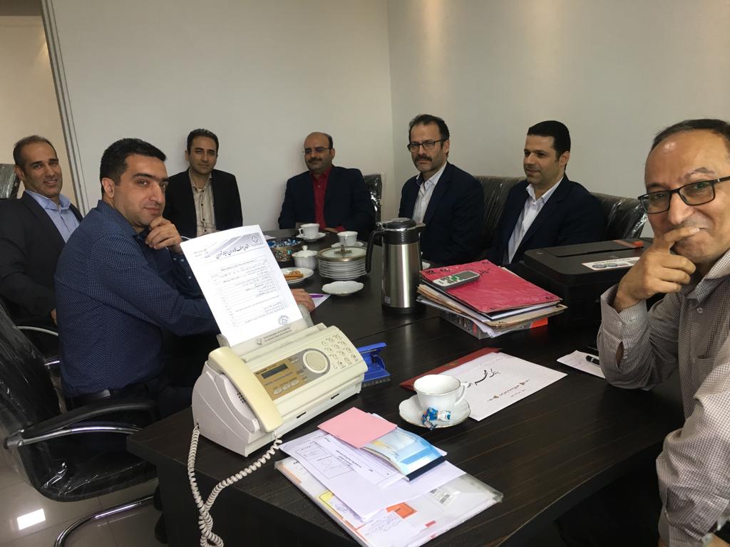 جلسه اعضای هیات مدیره اتحادیه فناوران الکترونیک و رایانه با نمایندگان بانک مهر اقتصاد استان گیلان